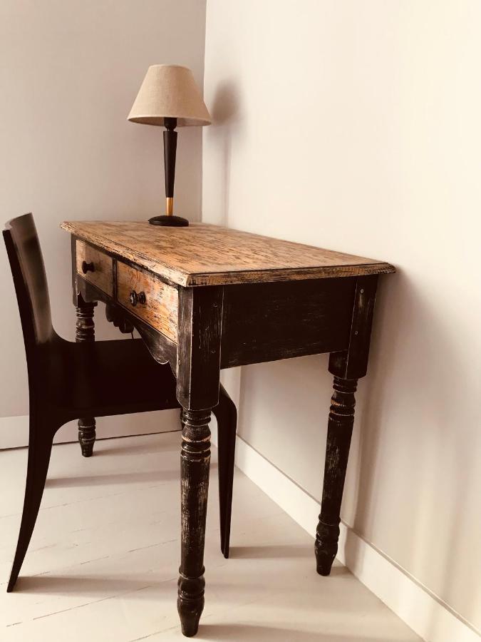 Elegante Maison Familiale Au Coeur Des Remparts De La Citadelle Le Château-dʼOléron Kültér fotó