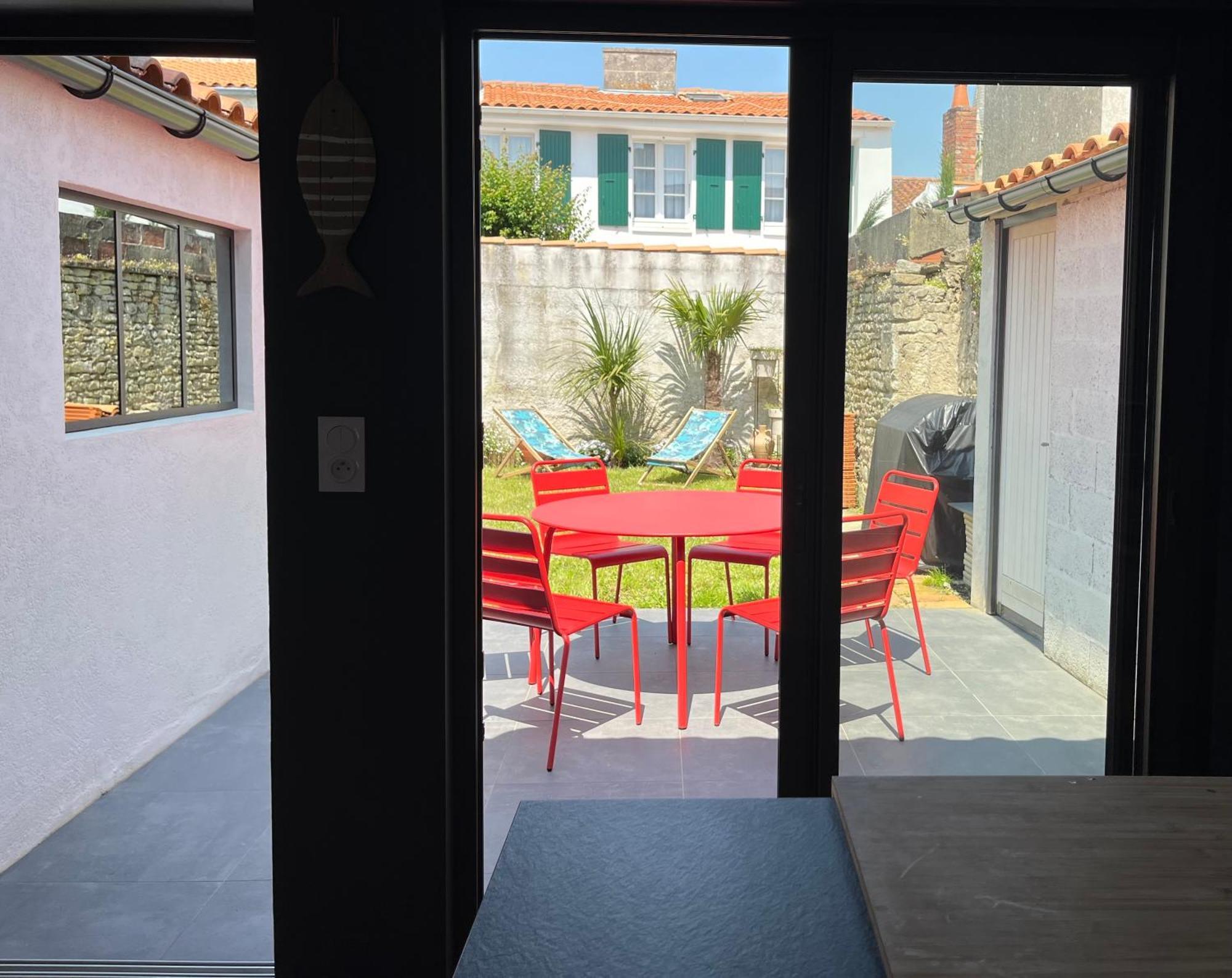 Elegante Maison Familiale Au Coeur Des Remparts De La Citadelle Le Château-dʼOléron Kültér fotó