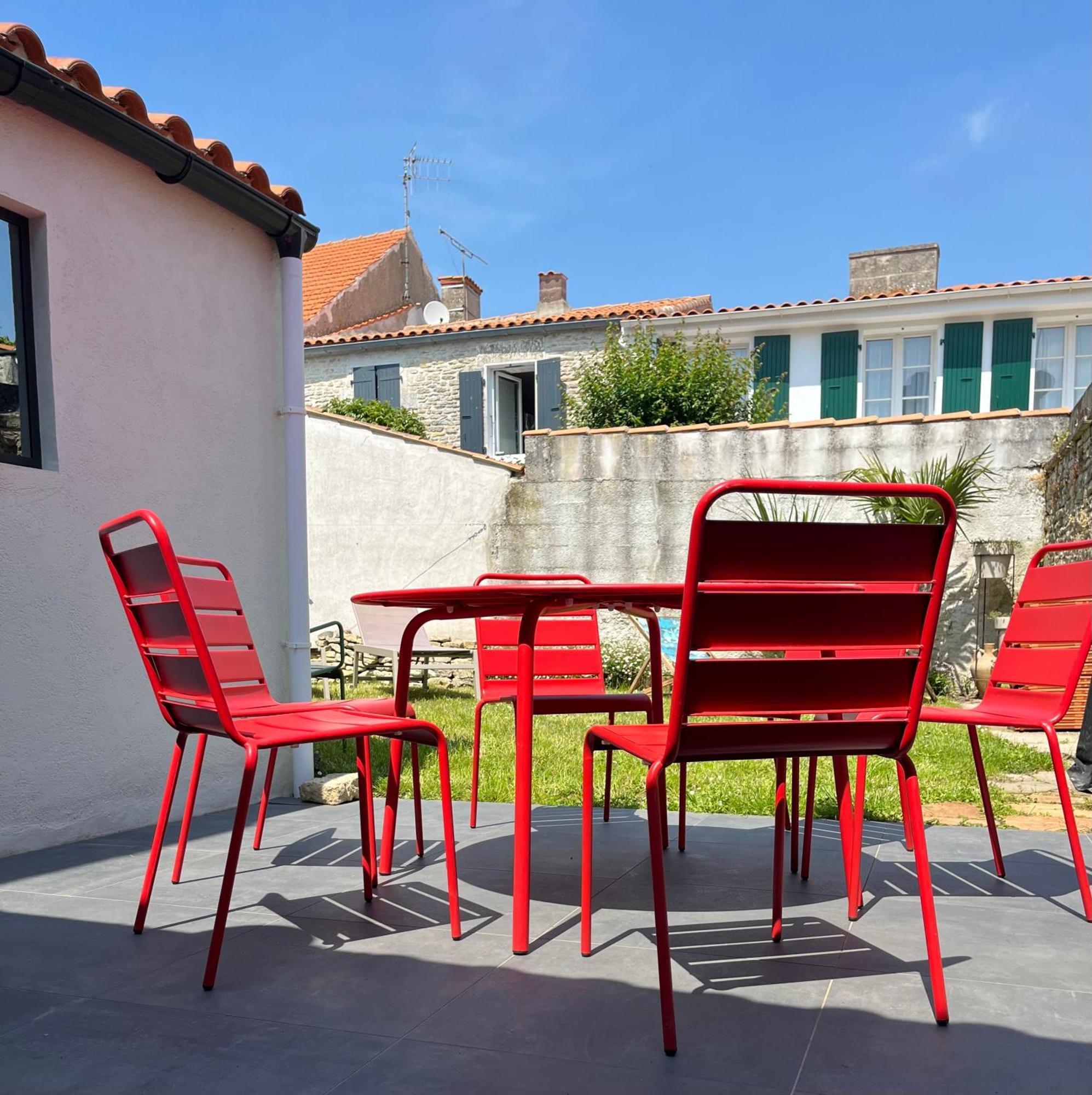 Elegante Maison Familiale Au Coeur Des Remparts De La Citadelle Le Château-dʼOléron Kültér fotó
